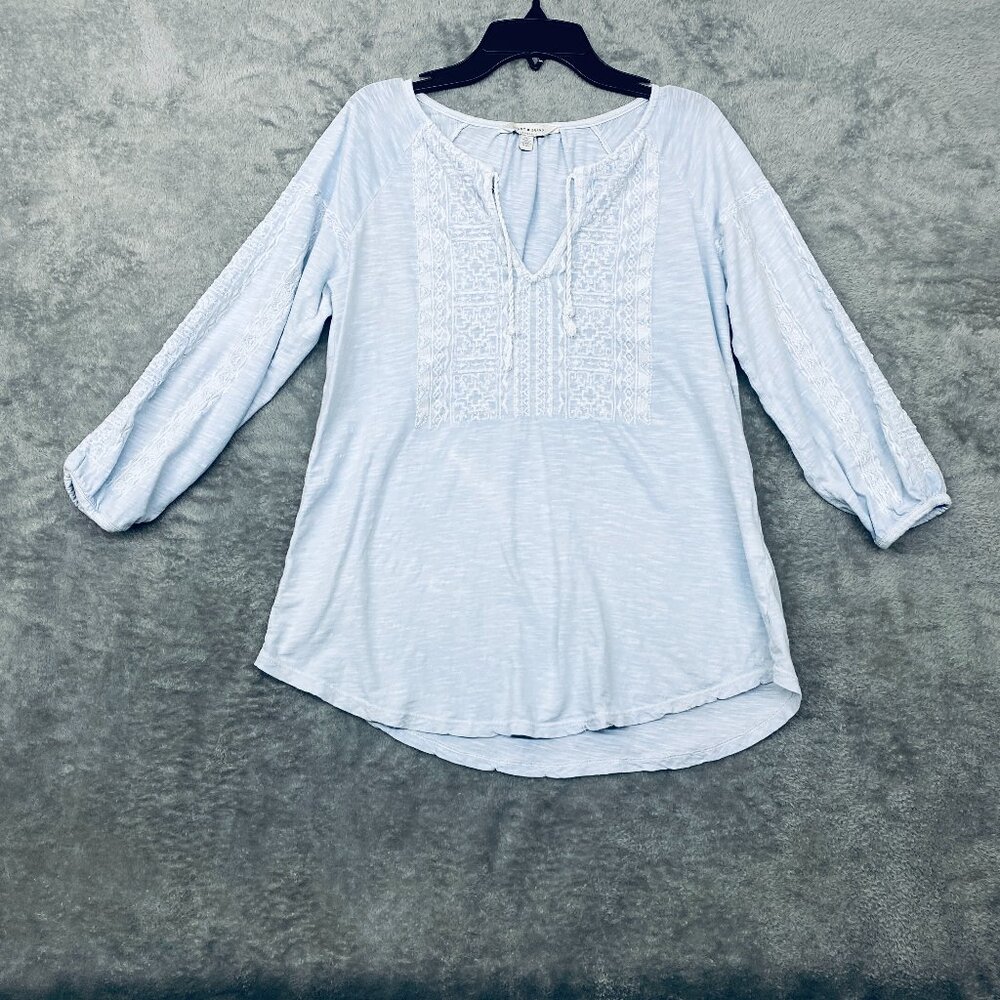 Lucky Brand Light Blue Embroidered Boho Peasant Size S Vintage Women's Shirt Y2K